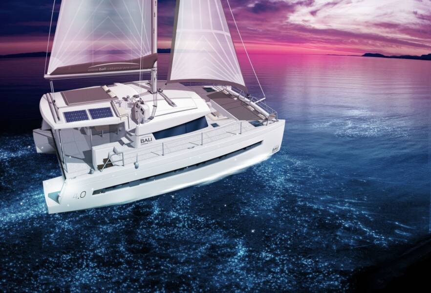 Bali 4.0 Catspace catamaran sailing at sunset, the model of Angelina Mia (manufacturer image)